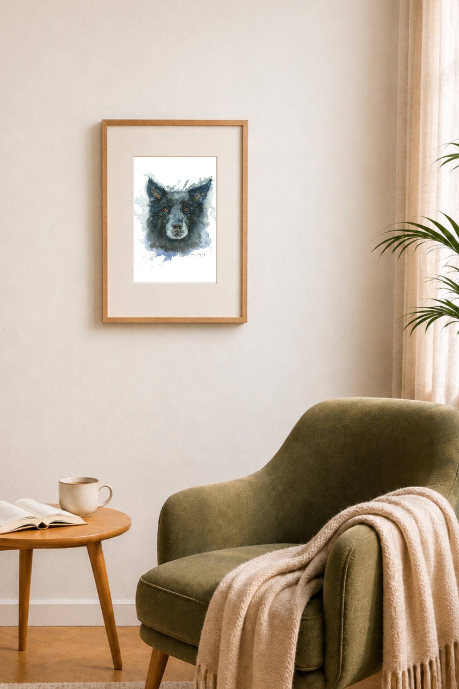 Fine Art Print "Gefährte" mit Hund von Nicole Göbel als Wandbild im Wohnraum.